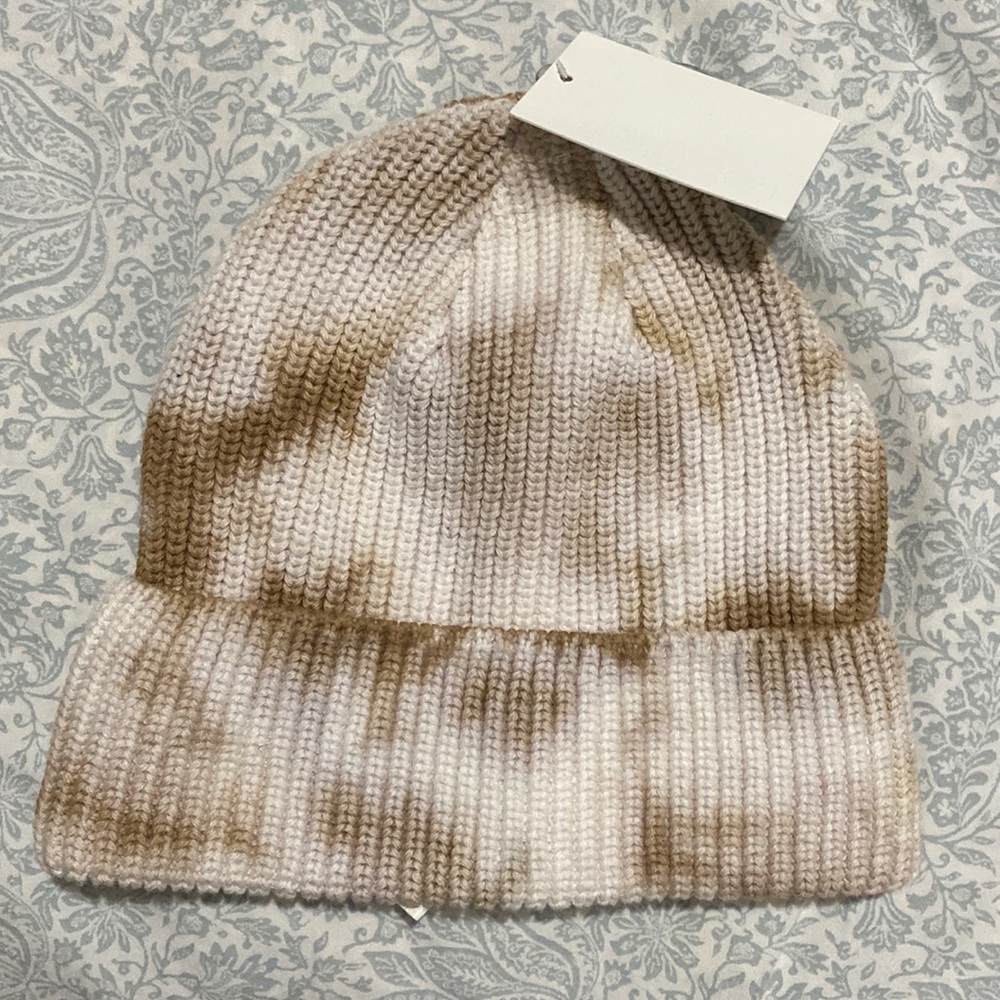 Forever 21 beanie